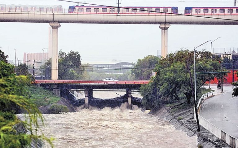 Cuatro desaparecidos deja ‘Hanna’ en NL y Tamaulipas previo a degradarse