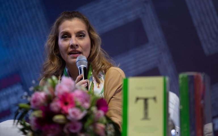 Beatriz Gutiérrez Müller se disculpa por tuit