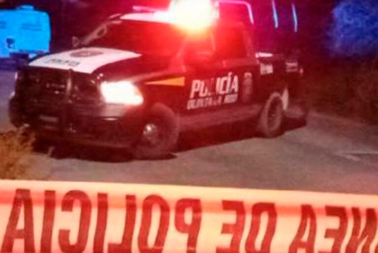 Encuentran cuerpo con narcomensaje en Cancún