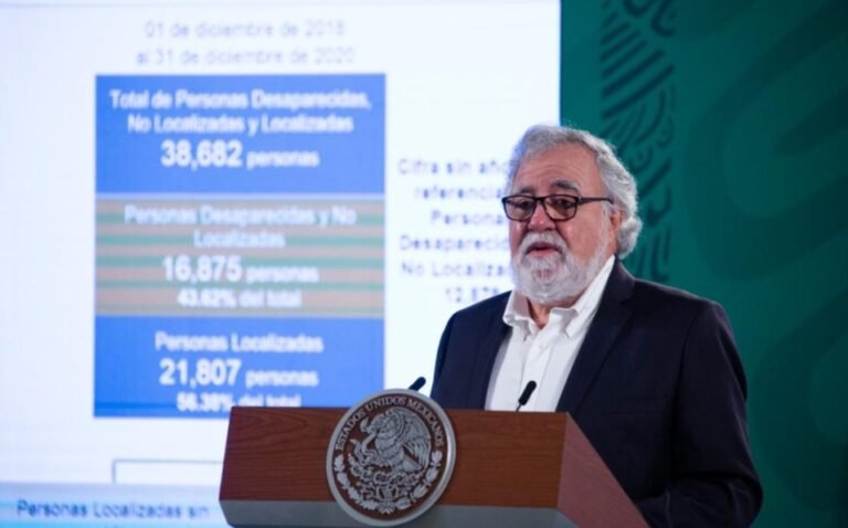 En caso Ayotzinapa le estamos pisando la cola al tigre, dice Alejandro Encinas
