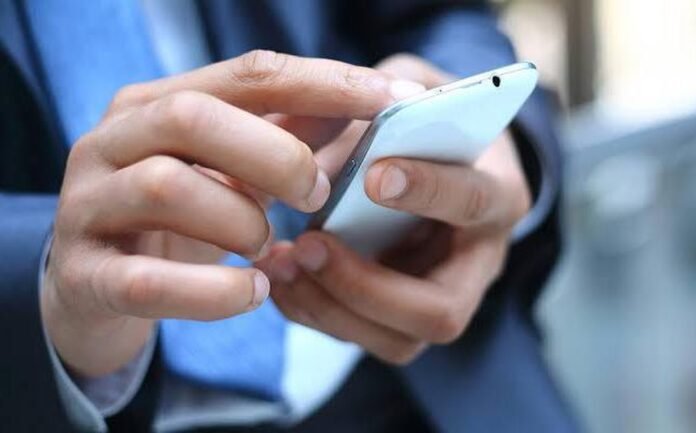 equipo-celular-especial_45_0_644_400