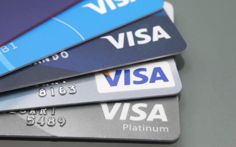“Congelan” 1.6 millones de tarjetas de crédito
