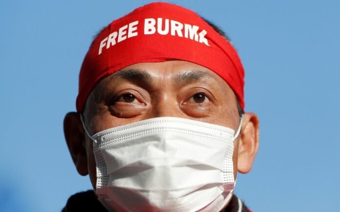 birmania-simpatizantes-ejercito-salen-calles_0_17_1200_746