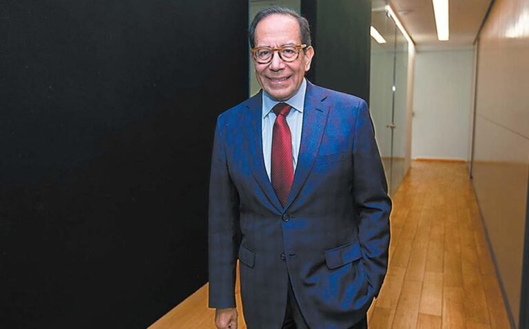 Iniciativa de reforma eléctrica, ‘cambio mayúsculo’, alerta CCE