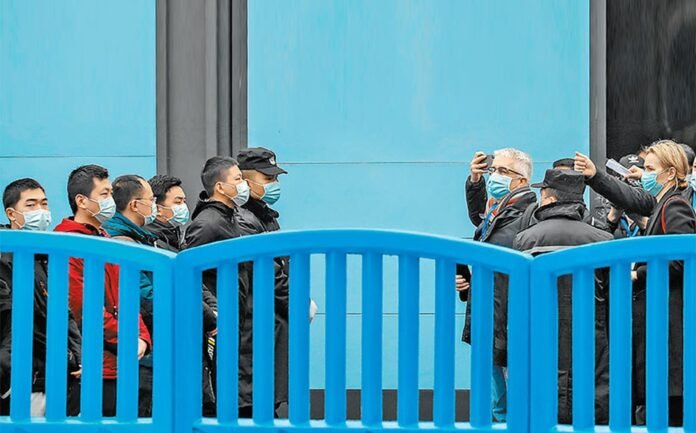 personal-seguridad-vigila-miembros-oms