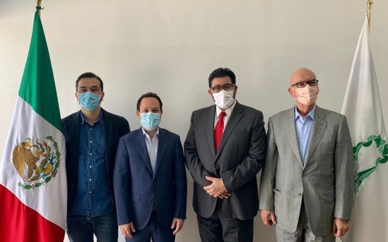 Dirigentes de MC acuden a audiencia del TEPJF para anular elección en Campeche