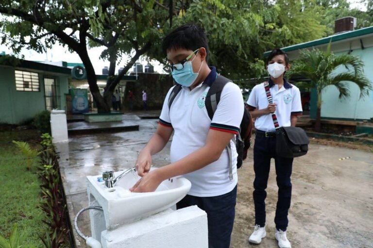 Covid en escuelas de Yucatán: cierran 150 salones por contagios