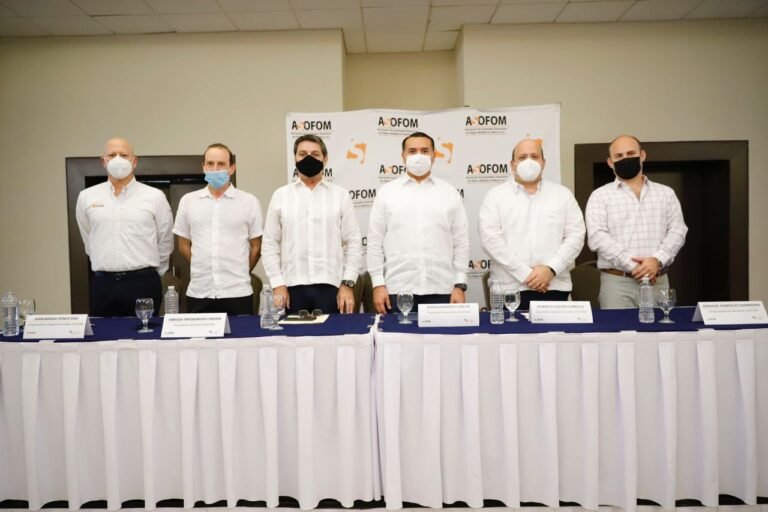 Renán Barrera plantea alianza con ASOFOM para  brindar apoyos a las Pymes