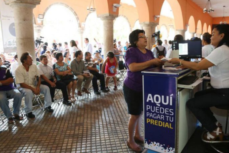 Renán Barrera propone descuentos en el predial durante los primeros meses del 2022