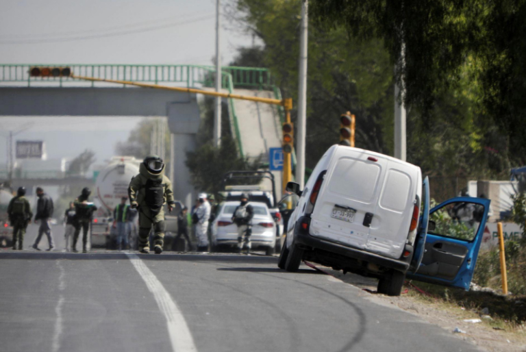 Vinculan a proceso a custodios del penal de Tula por fuga de reos