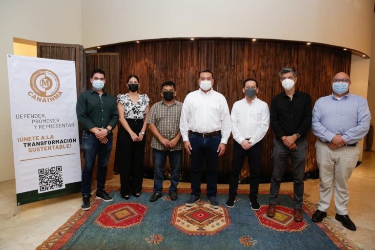 Renán Barrera ratifica el compromiso de potenciar el tejido comercial