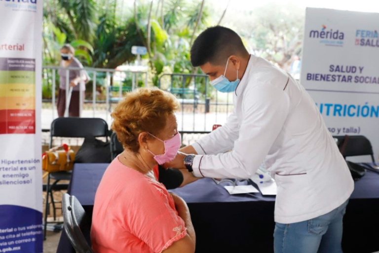 Ayuntamiento promueve el cuidado y bienestar de los meridanos con “Feria de la Salud”