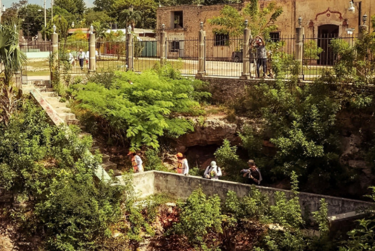 Adolescente desaparece en Yaxcabá; buzos reinician búsqueda en el cenote