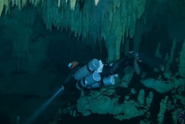 Así es  la cueva acuática más grande del mundo en Yucatán: VIDEO