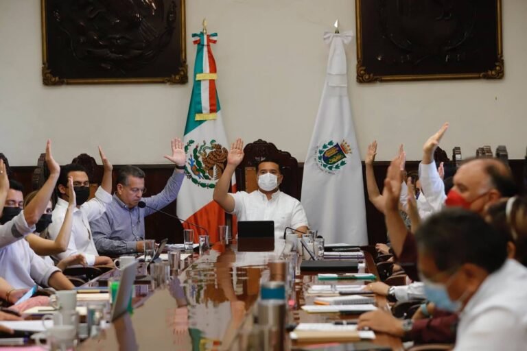 Cabildo aprueba la adquisición de luminarias para mejorar el alumbrado en Mérida