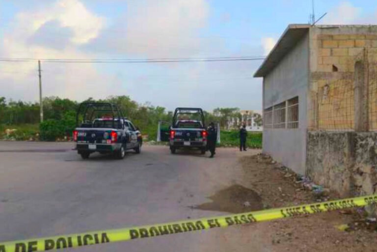 Abandonan cuerpo de un joven maniatado en Cancún