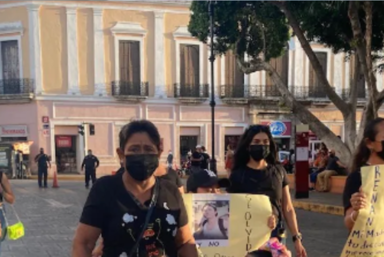 Gordito Marín y Verónica Camino pagan a mamá de Ravelo para viajar a Mérida a generar una manifestación