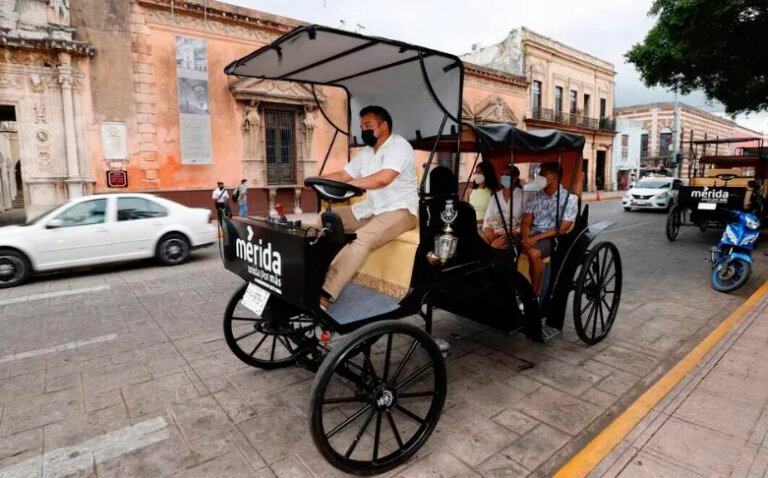 Esto es lo que debes saber sobre las rutas y costo del viaje de las calesas eléctricas en Mérida