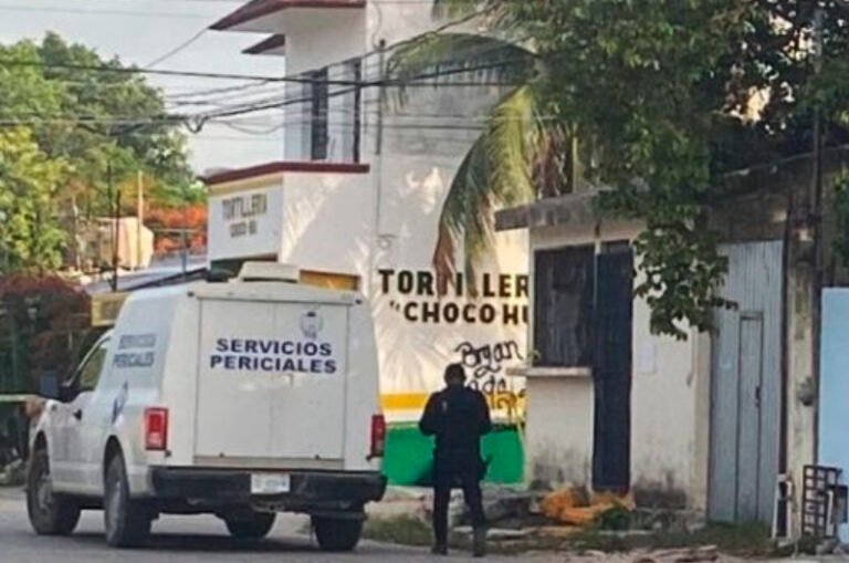 Dos hombres fueron atacados a balazos en una vivienda de la Región 219 de Cancún