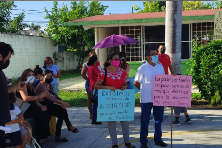 Exigen electricidad en kinder de Pensiones; Segey no ha solucionado el problema