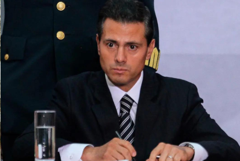 FGR tiene tres casos abiertos contra Enrique Peña Nieto