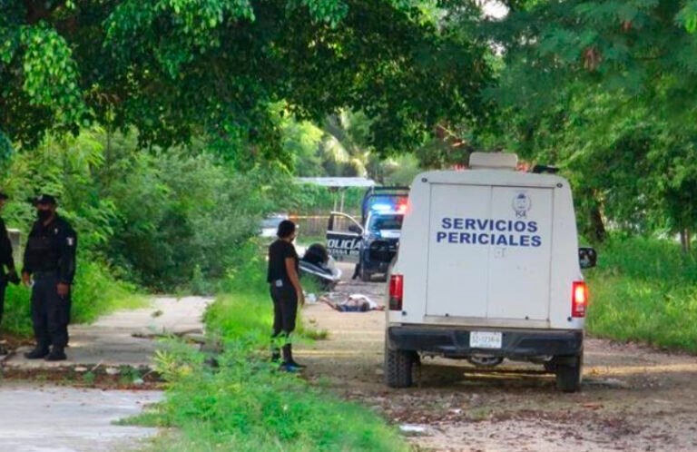 Encuentran cadáver de presunto taxista en el fraccionamiento Corales de Cancún