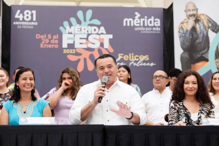 El Alcalde Renán Barrera anuncia la celebración del 481 aniversario de Mérida "Mérida Fest 2023"