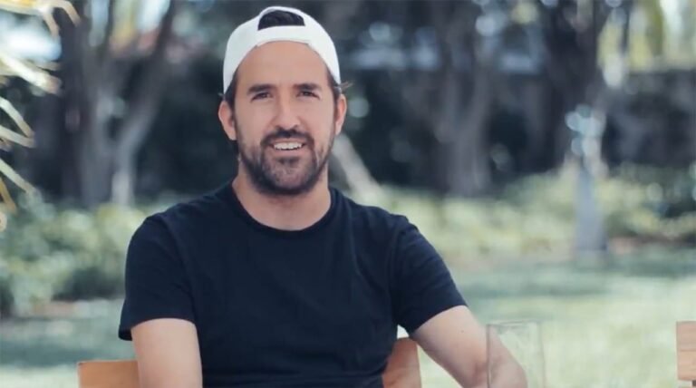 El “Paps” oficializa su chapulinazo: renuncia oficialmente al PRI