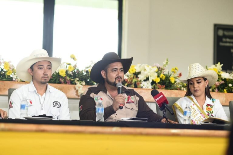 Mérida se prepara para la Gran Cabalgata de los 50 años de la Feria Xmatkuil