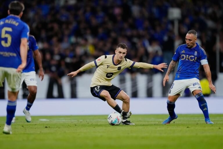 El Barcelona remonta al Oviedo tras comenzar perdiendo